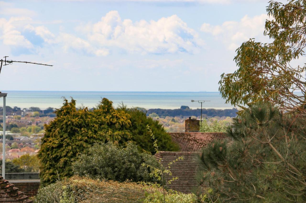 Karibu Worthing Exterior foto